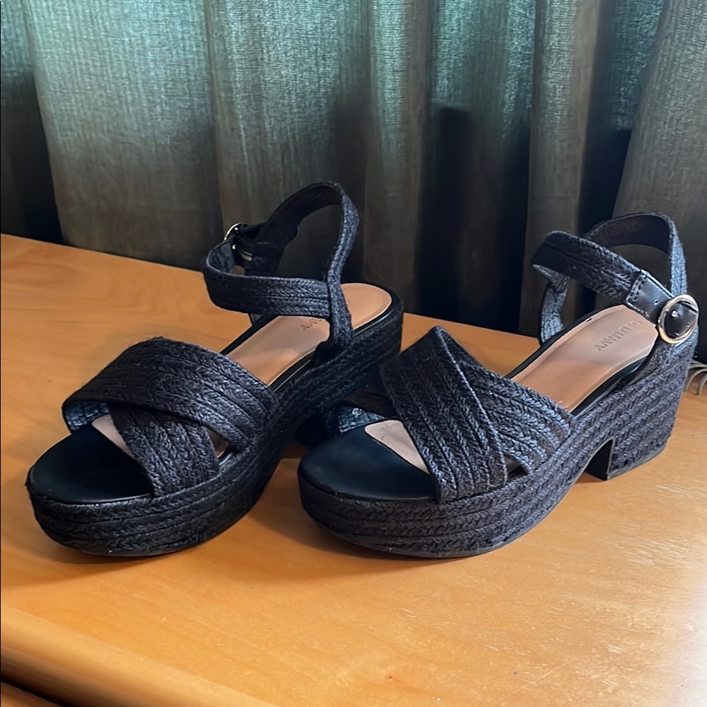 Old Navy Cross Strap Espadrille Black Platform Sandals